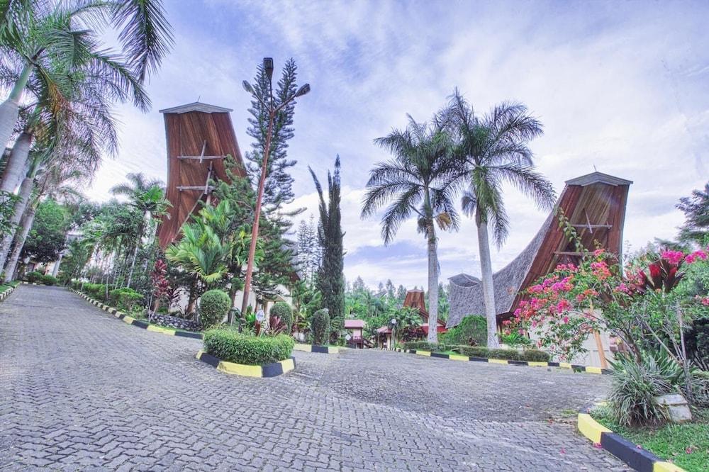 Hotel Sahid Toraja Makale Εξωτερικό φωτογραφία